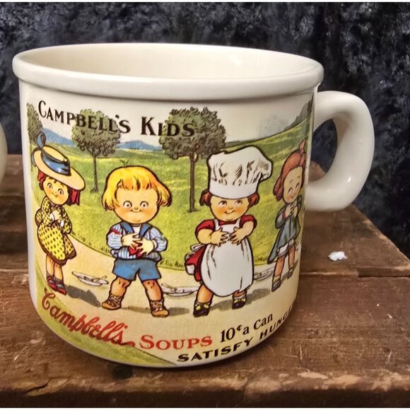 Set of 4 Mugs Cups Campbells Kids 1910 Souvenir Postcard Style Ceramic - Picture 3 of 9